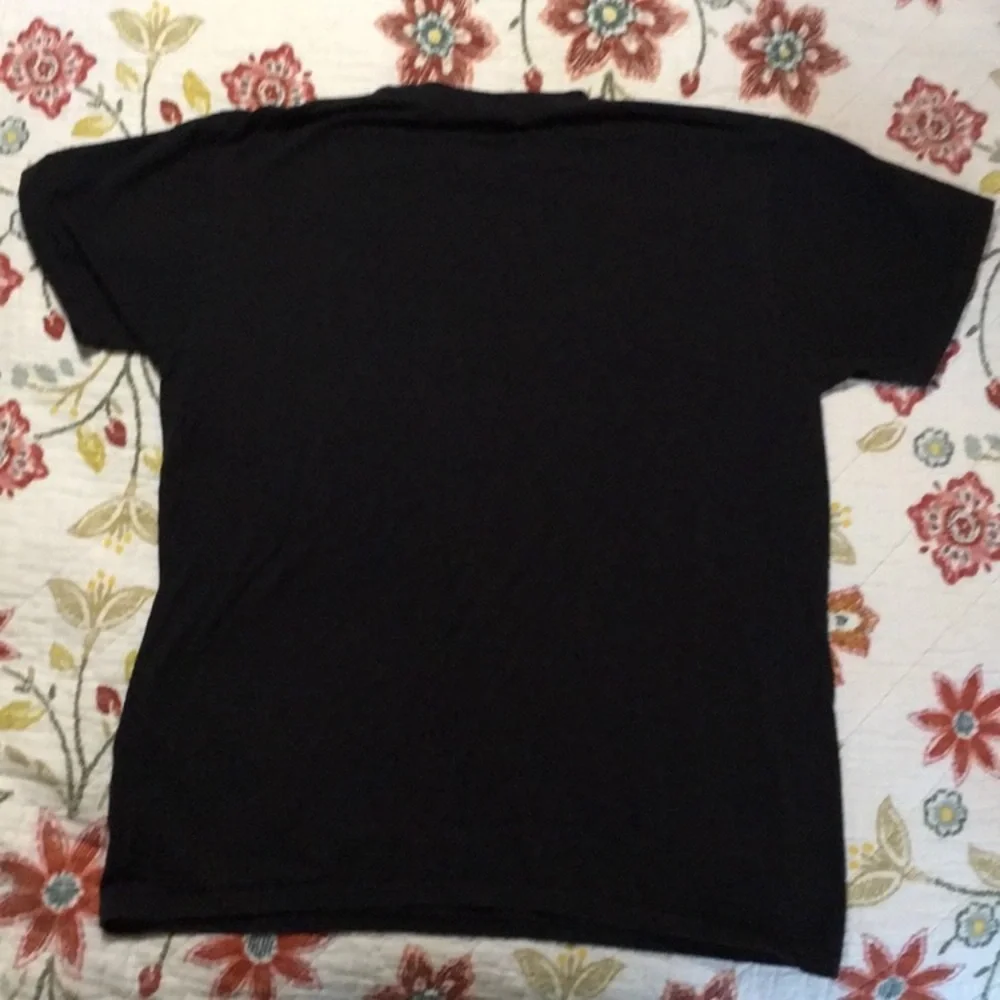 Mickey Mouse Disney Women’s T-Shirt Tee Size Medium EUC Black - Picture 4 of 4